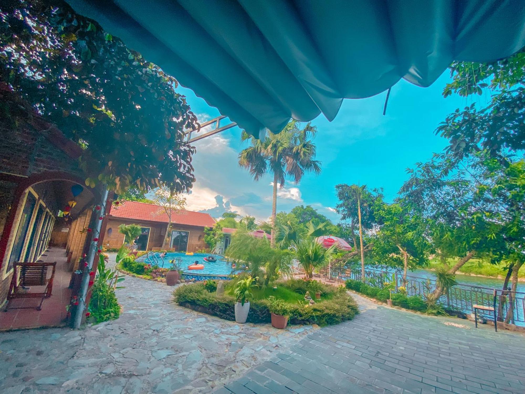 D&D Riverside Homestay Xuan Son Exterior foto