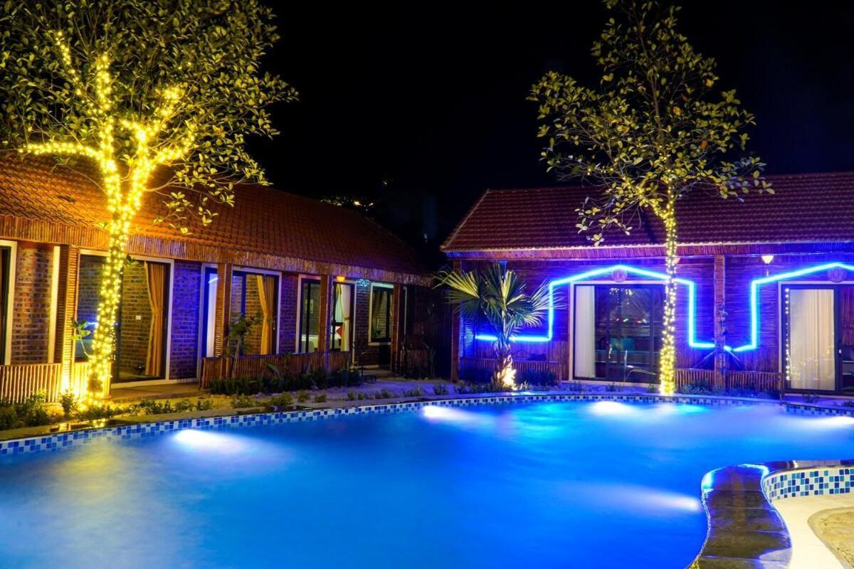 D&D Riverside Homestay Xuan Son Exterior foto
